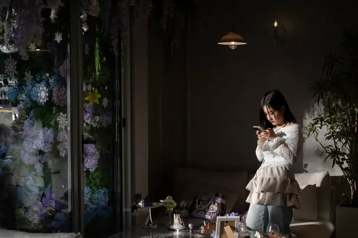 Chinese Gen Z Women Are Embracing AI Boyfriends – One Fan Recreated Her Dream Character And Never Looked Back